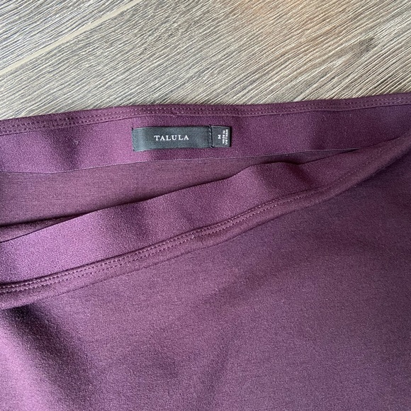 Aritzia Talula Primrose Skirt - Picture 3 of 3